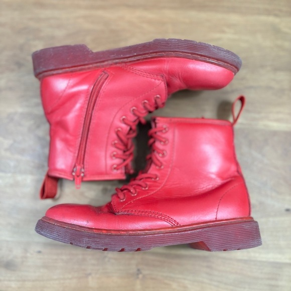 Dr. Marten's Red Kids Combat Lace Up Leather Boots with Size Zipper Youth size 3 - Picture 14 of 16